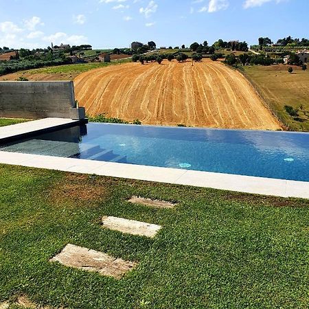 Casa Lunaria B&B Porto Sant'Elpidio Luaran gambar