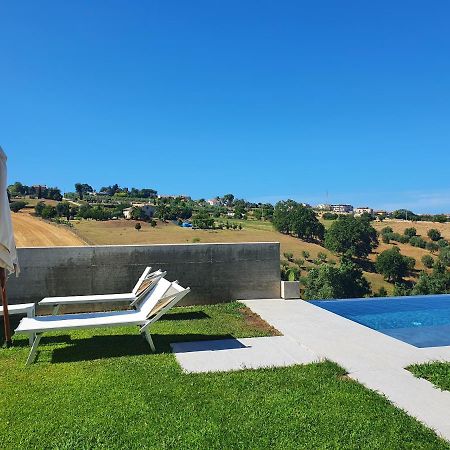 Casa Lunaria B&B Porto Sant'Elpidio Luaran gambar