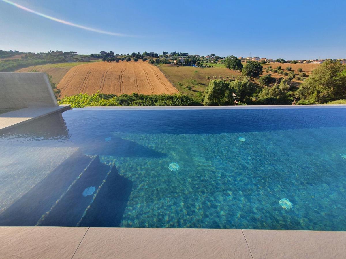 Casa Lunaria B&B Porto Sant'Elpidio Luaran gambar
