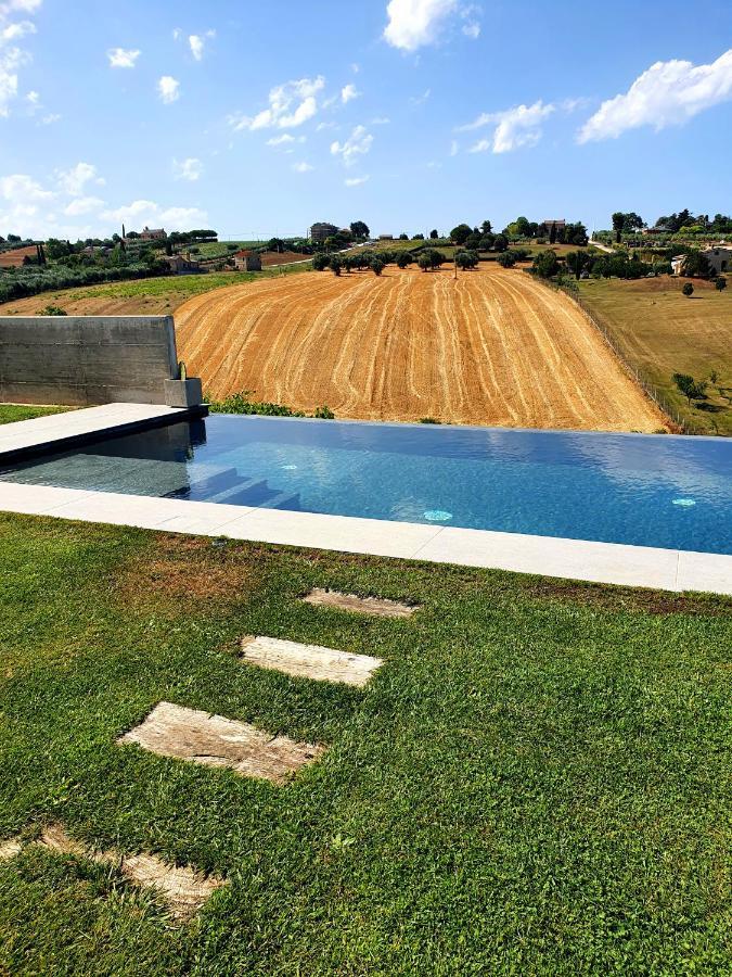 Casa Lunaria B&B Porto Sant'Elpidio Luaran gambar