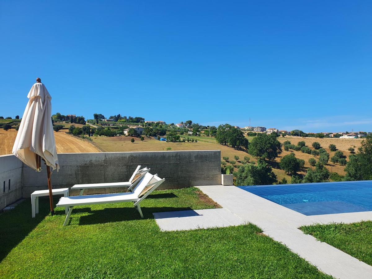 Casa Lunaria B&B Porto Sant'Elpidio Luaran gambar